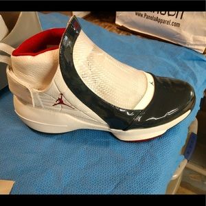 Men’s Jordan Retro 19s